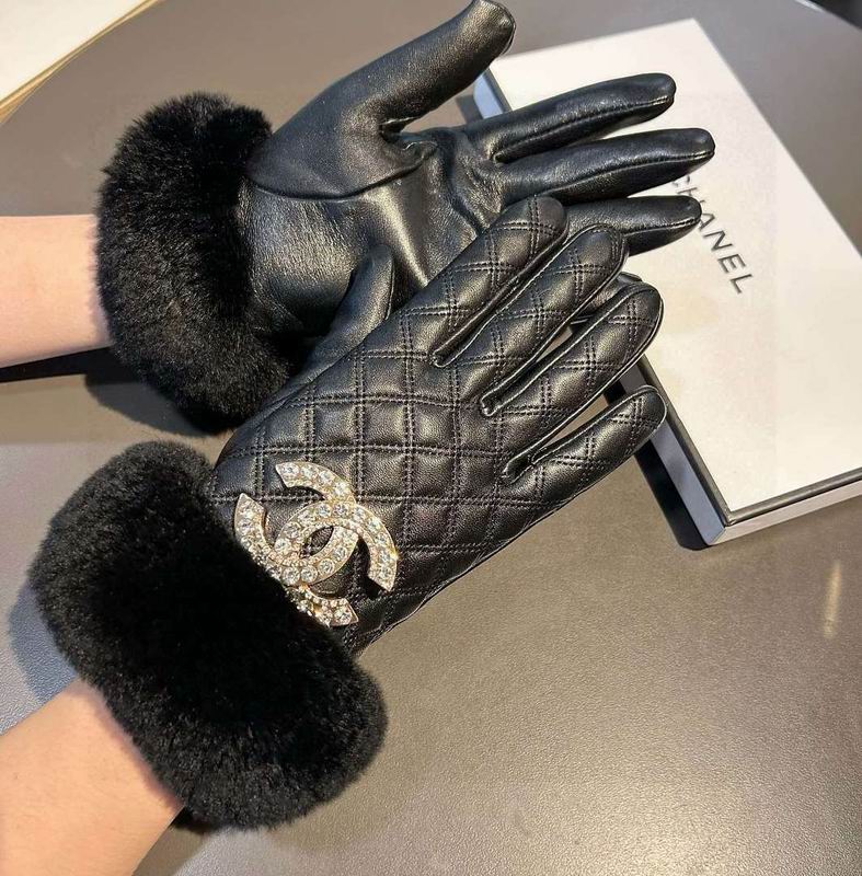 Chanel gloves hm239